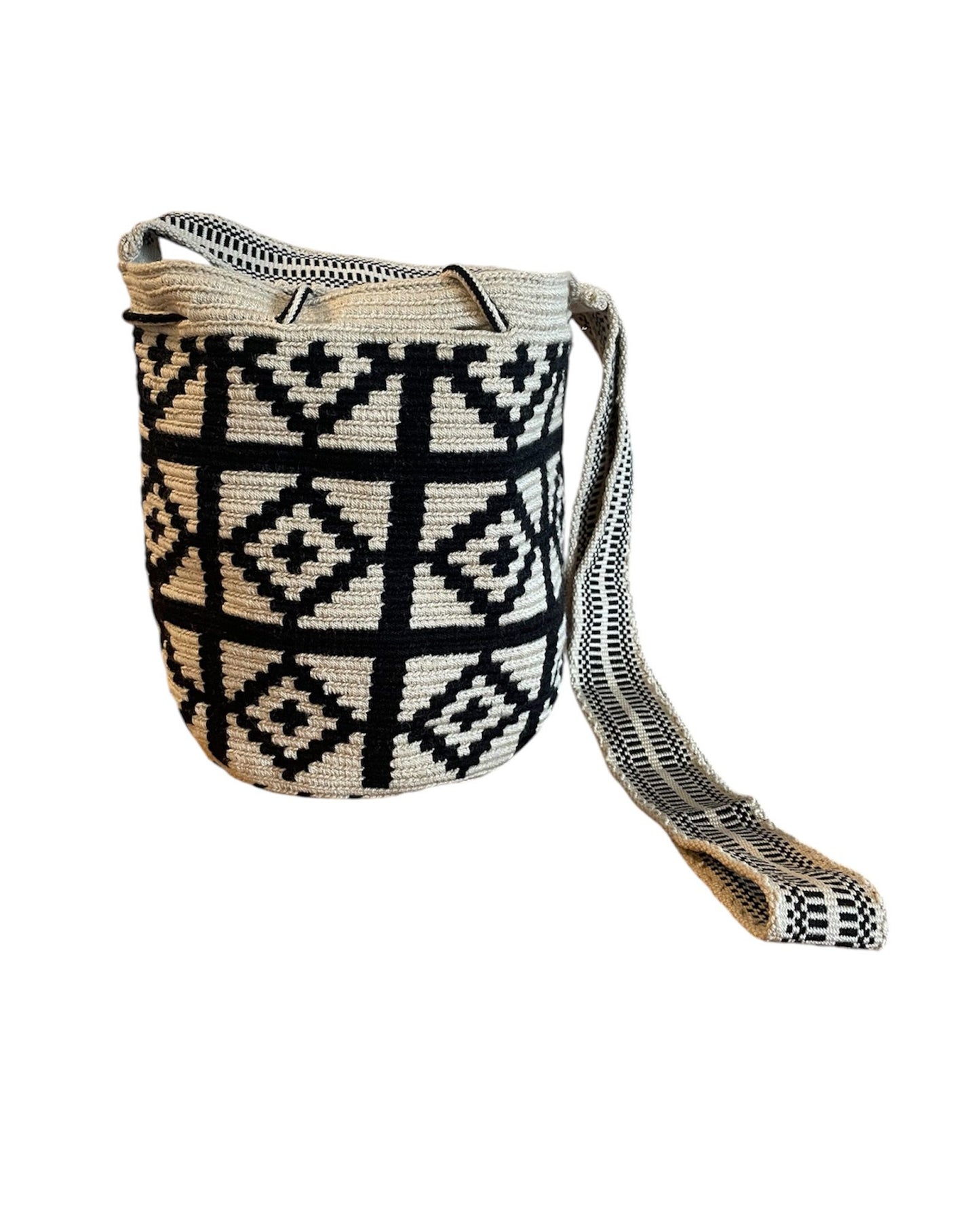 Susu Medium Wayuu Bag