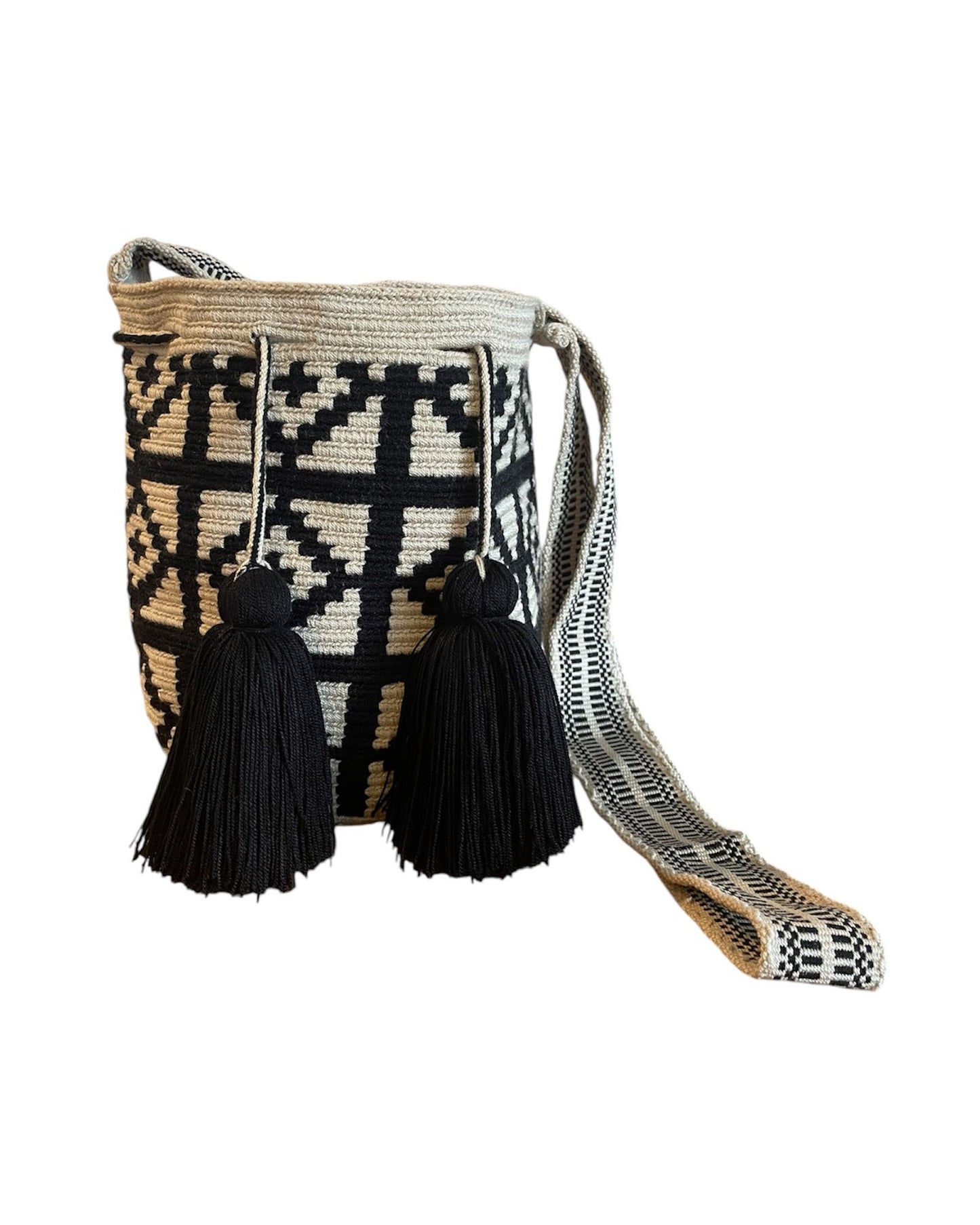 Susu Medium Wayuu Bag