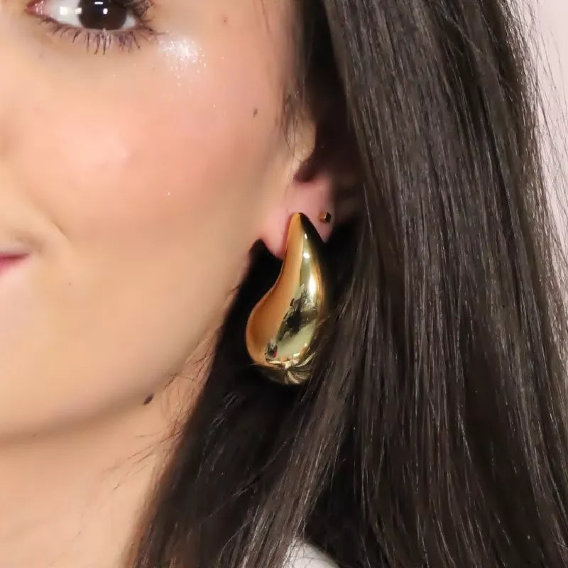 Golden Drop Earings