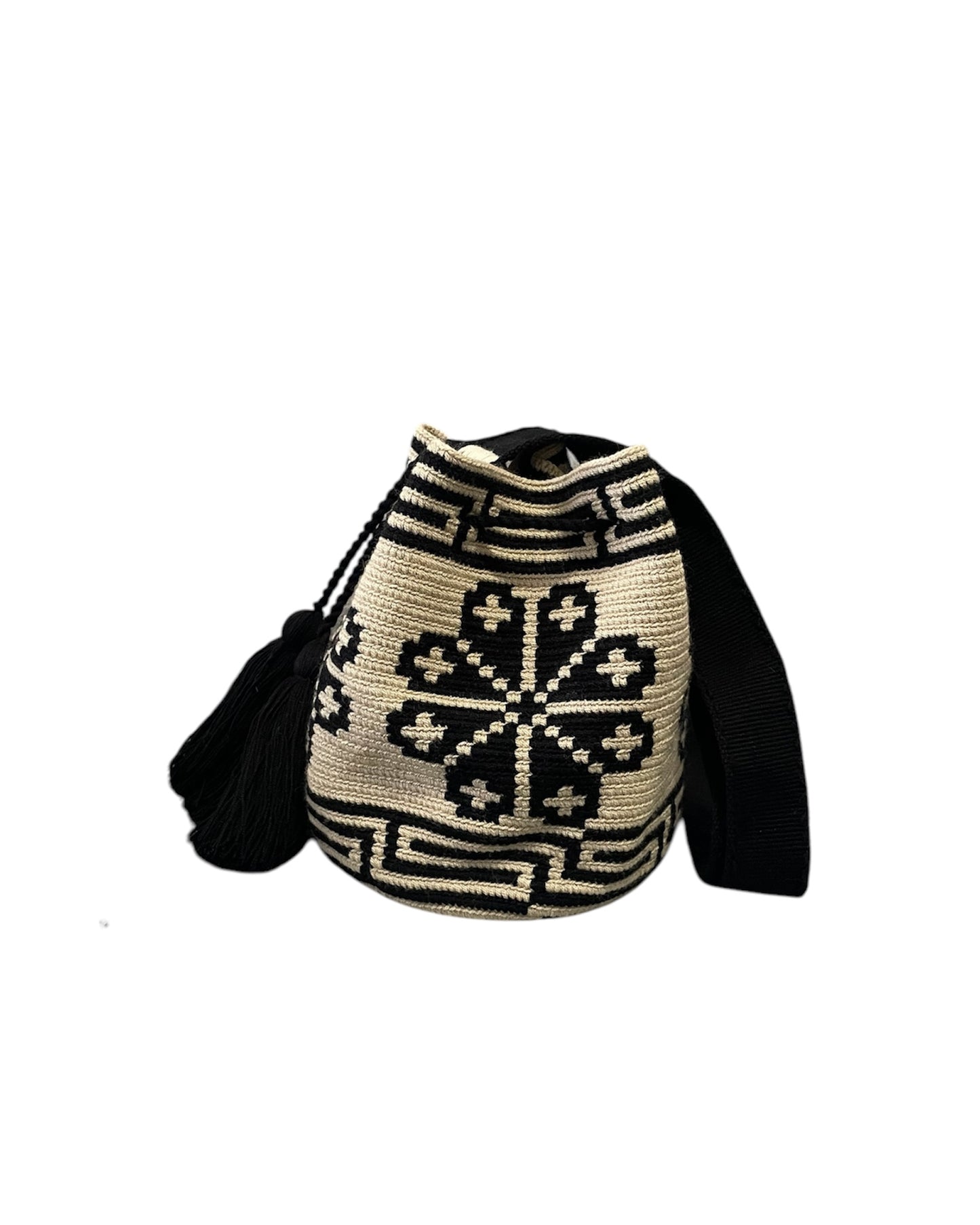 Remedios Medium Wayuu Bag