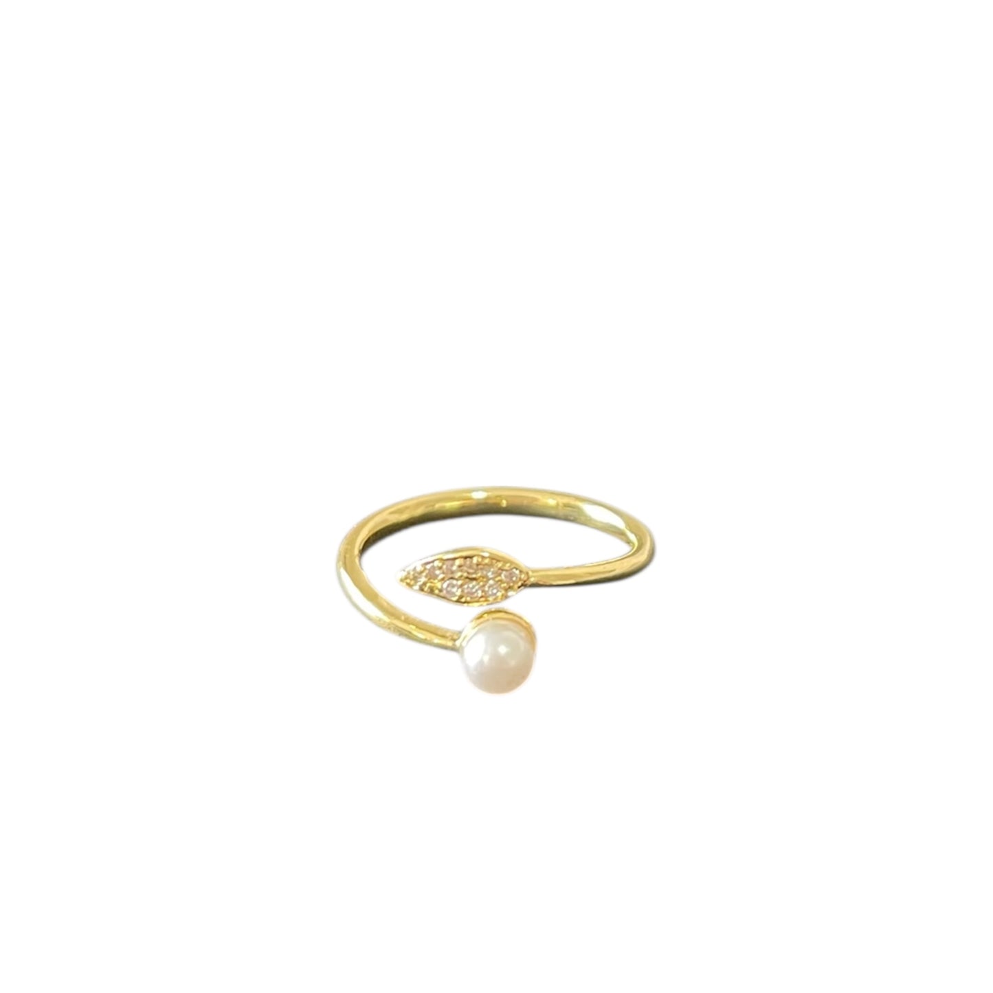 Perlita Adjustable Ring